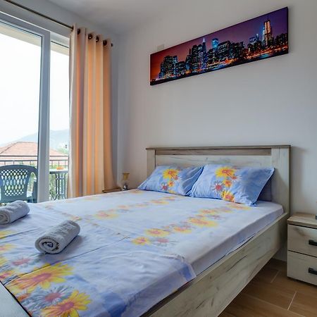 טיווט Petkovic Accommodation מראה חיצוני תמונה